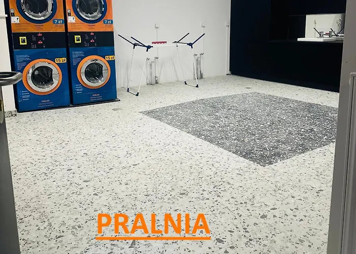 Lofty Nad Warta Free Parking Appartamento